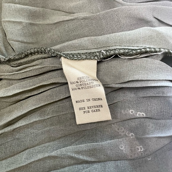 Gimmicks By BKE Pieced Silver Sequin Green & Gray Ombre Pixie Top Braided Strap - Picture 10 of 11